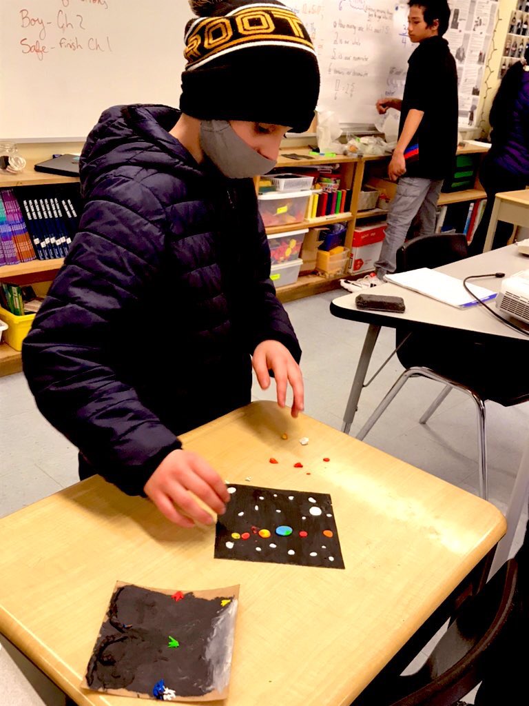 h_pecore's tweet photo. The Grade 7s are ending off a fantastic week by sharing their artistic sides. @stjosephguelph https://t.co/W6leGXXRvF