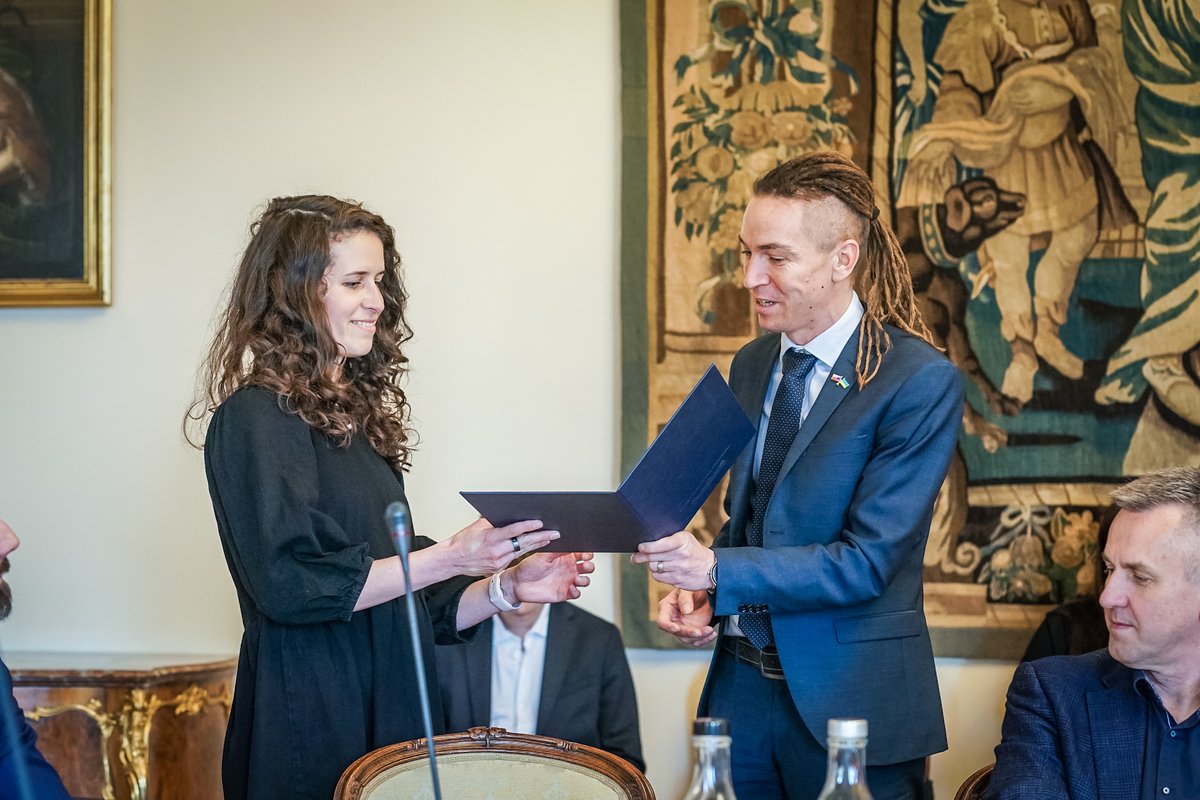 Digitální Česko tweet media