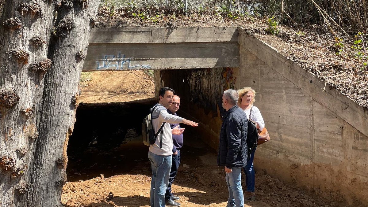 PSC_SPM's tweet photo. 😉 Esta obra se realiza gracias a los esfuerzos del regidor de Medio Ambiente, @joanmart23 que ha conseguido que el Consorcio de Gallecs la lleve a cabo sin ningún coste para el Ayuntamiento.
#Escoltem
#Dialoguem
#Treballem
#santaperpetua
#sompsc https://t.co/4mqeE7NOn2
