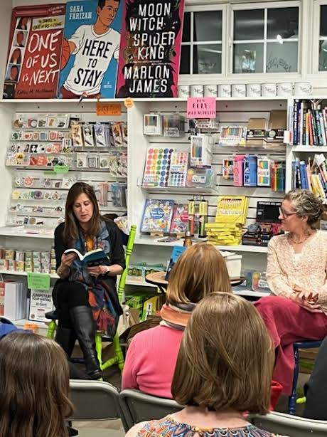 dianarenn's tweet image. I’m so grateful for everyone who came to launch #TROUBLEATTURTLEPOND at @SilUnicornActon, including @LoreeGBurns &amp;amp; @zoonewengland staff. Not to mention my fellow @Fitzroy_Books authors @sandrajwaugh &amp;amp; @KimberlyBKenna!

I’m one lucky author. Go #teamturtle!