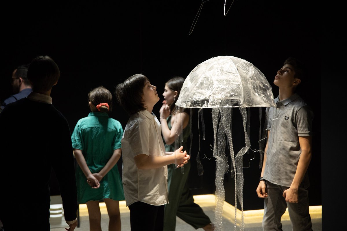 REAL School Budapest tweet media