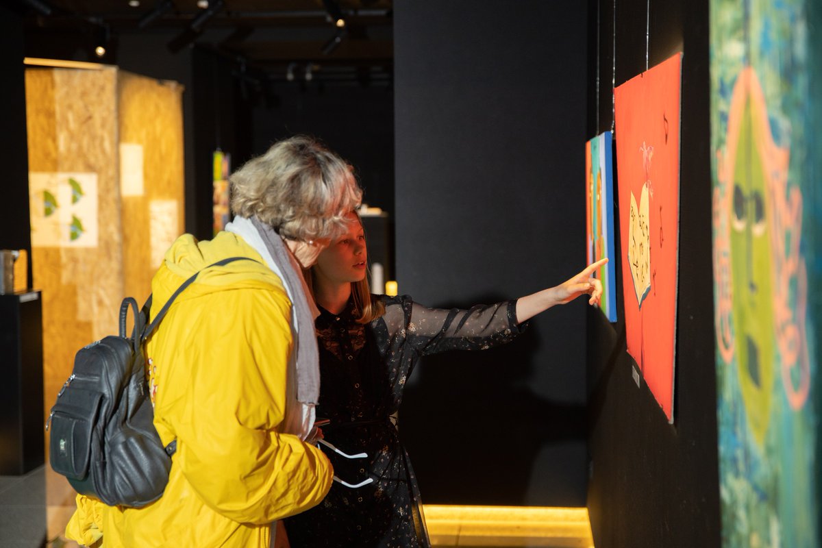 REAL School Budapest tweet media