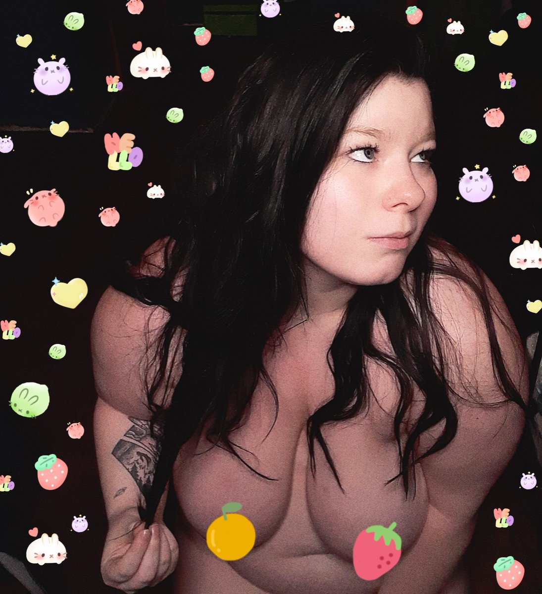 Astromeda97's tweet photo. I'm glad I have bangs now, also, fuck me https://t.co/XQdOUJk4IO