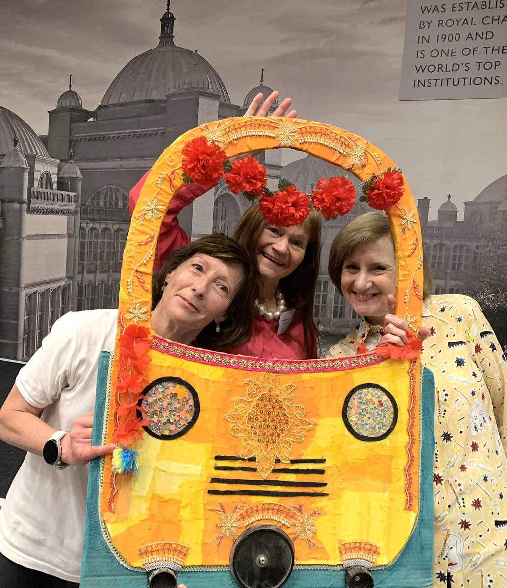 MaggyPigott's tweet photo. What a fabulous conference - thanks so much @FABSJULIE for inviting me. Inspired by the great speakers and the wonderful people I met - including these new friends!
Onwards and upwards for your brilliant @moveitorloseit1 !
#livebetterlonger #agejoyfully #health #wellbeing https://t.co/RxYDaFMrjX