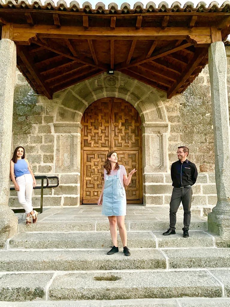 javiorganista's tweet photo. El llanto de la Virgen... Música de #Pergolesi, #Vivaldi, #Sances, #Merula. En #SanBartoloméDePinares #Ávila #MúsicaSacra #StabatMater @NOrganaria https://t.co/6yRxFmI39O