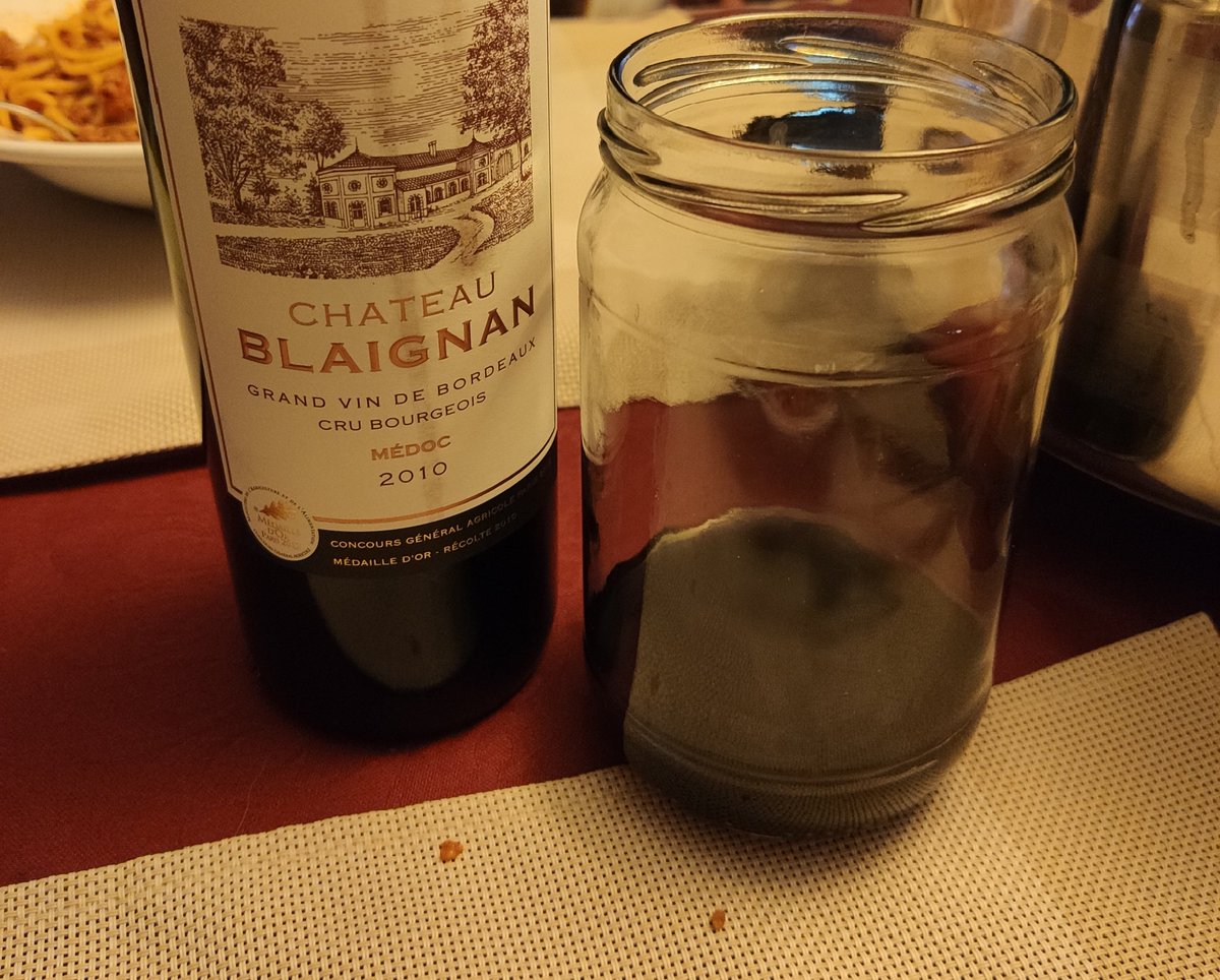 EncoreTwoEight's tweet image. Pas mal ce vin