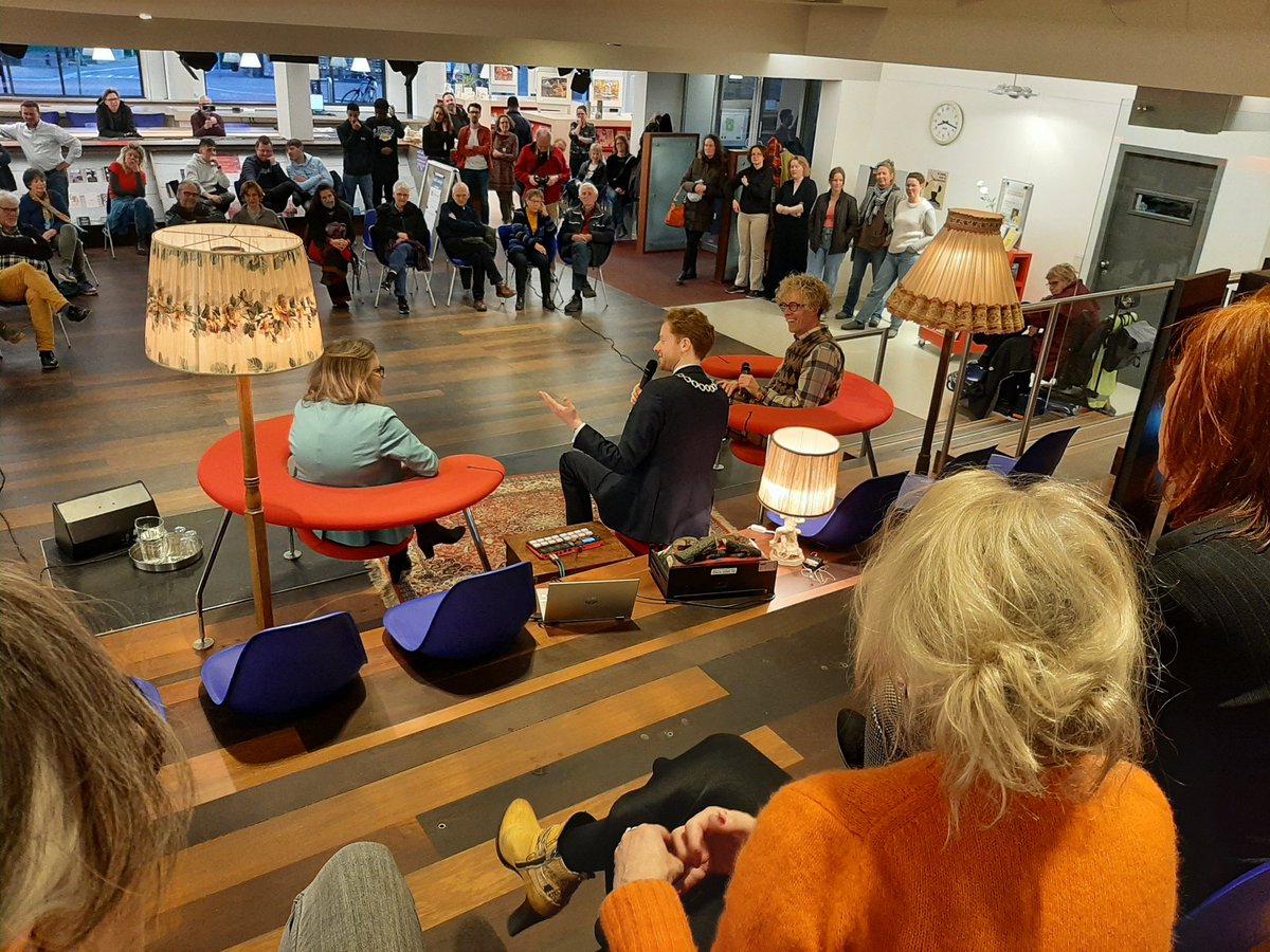 Opening <a href="/CultureleRonde/">Culturele Ronde</a> in <a href="/Gem_Wageningen/">Gemeente Wageningen</a> met een gesprek over culturele coalitie met burgemeester <a href="/floorvermeulen/">Floor Vermeulen</a> en wethouder <a href="/annejanssen/">Anne Janssen</a>