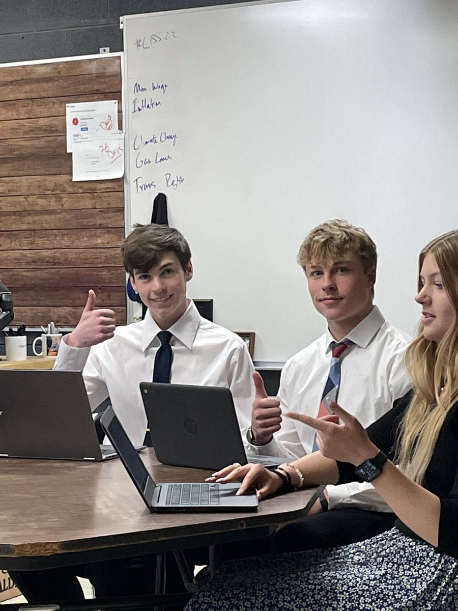 We just finished up the Meet the Press Event! Our President and VP brought up a lot of good points. Go watch the video on the moderators website! #LBS22