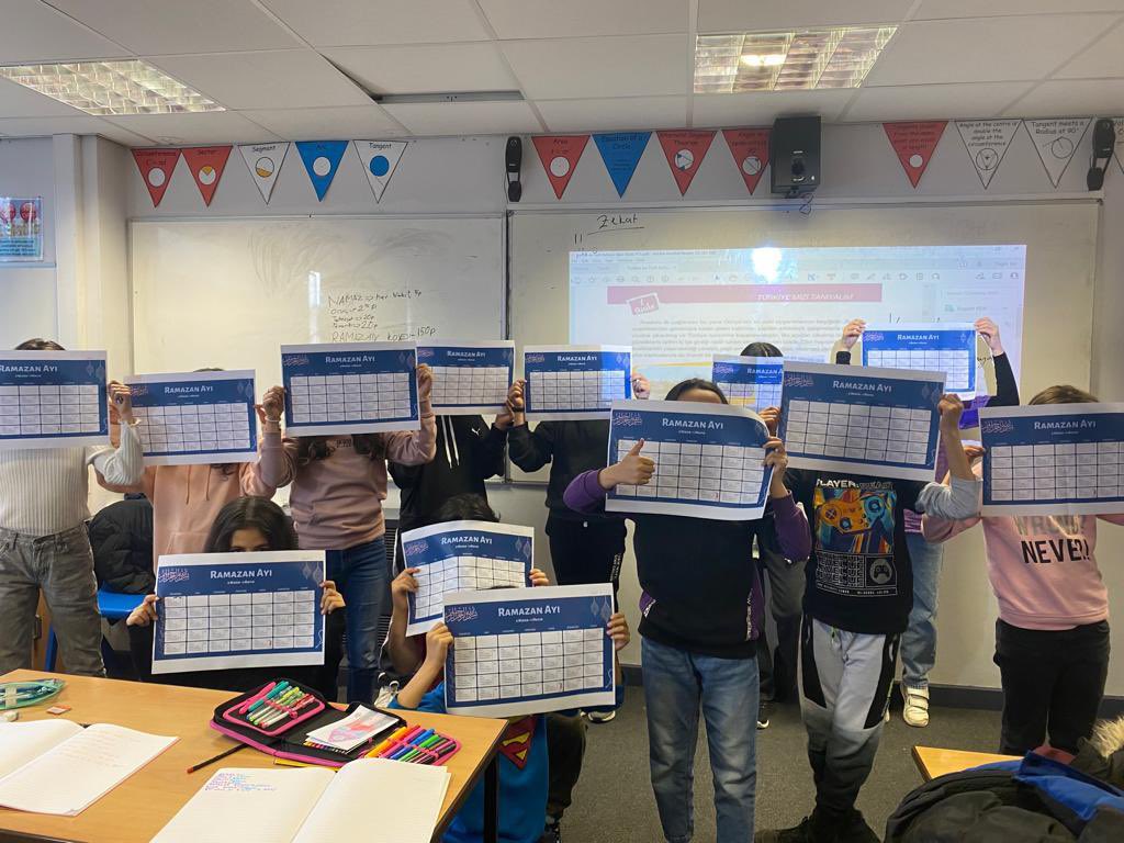 SpringESociety's tweet image. Once again, our little ones are at work! We did a fantastic event - a painting contest. To us, it was so great to see the vivid images the students created to show off their creativity and talents. Congratulations to all of them! 😍
#education #children #painting #activity