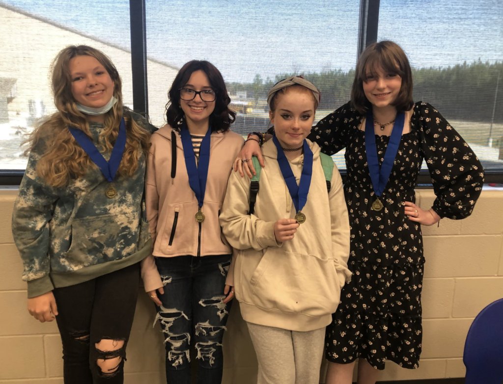 East End Middle School tweet media