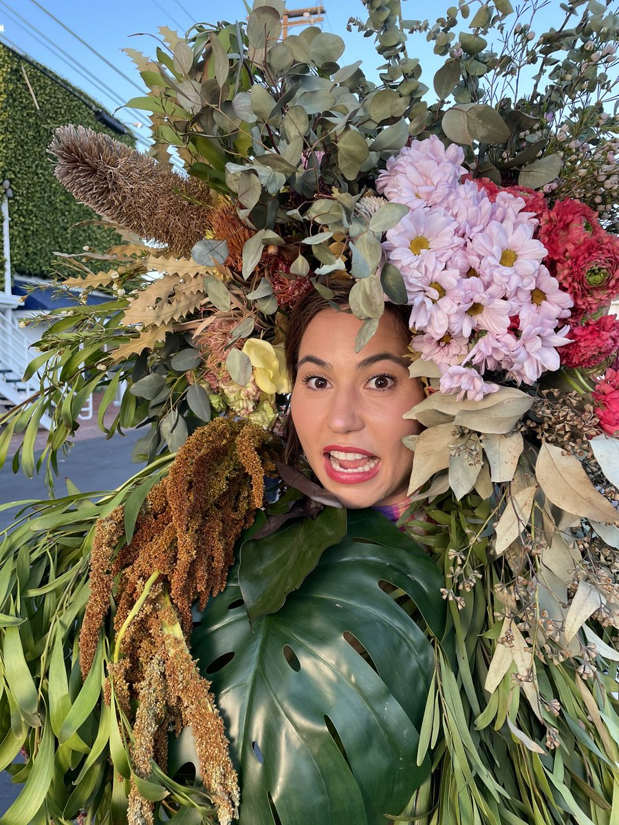 “Wait, you don’t look at photos from a shoot for a day or two?” 

Nah, I can’t. People are so much. So so much. I can look, but I can’s “see” them for a bit. Meanwhile, FOYH was the shit at @evelisanatasha’s show last night.