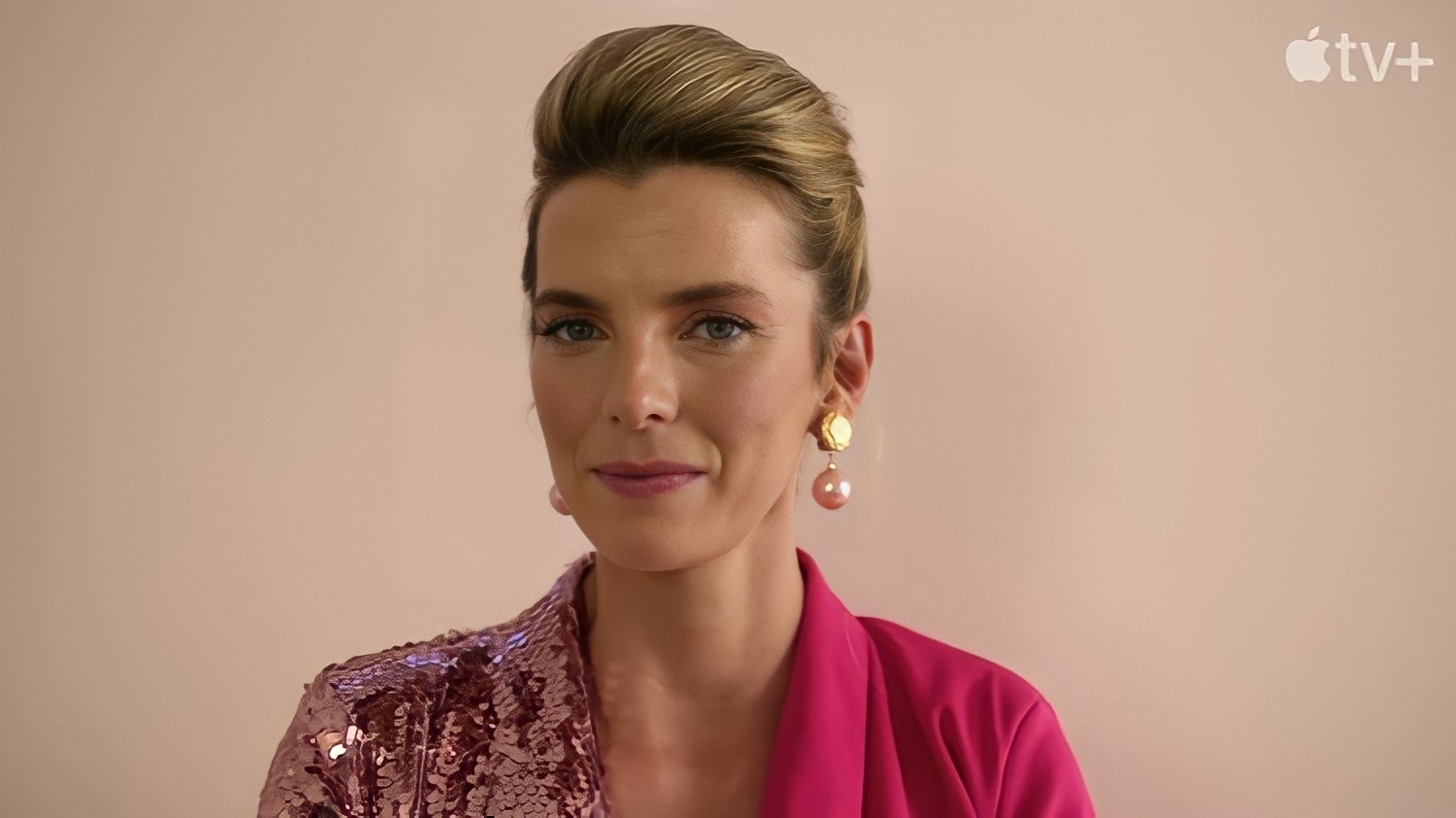 Betty Gilpin and three others join the Apple TV+ anthology series 'Roar