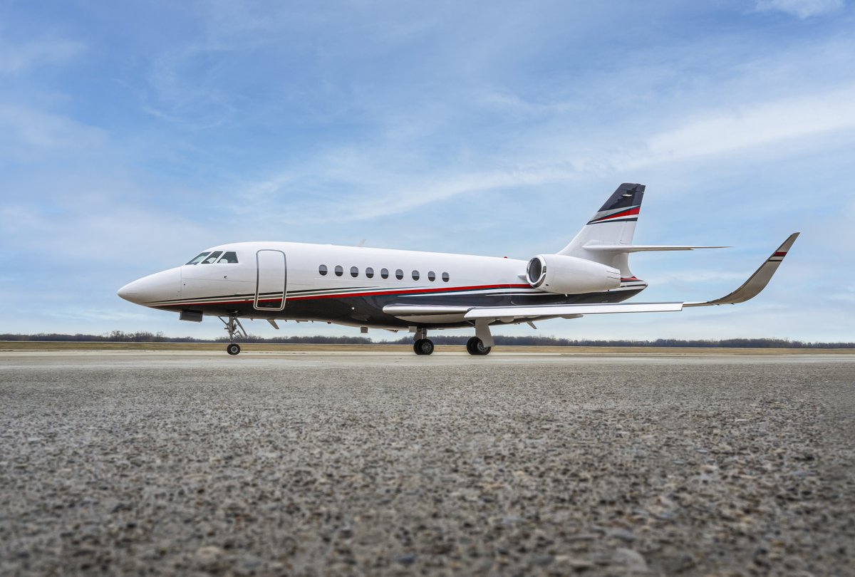 DuncanAviation's tweet photo. “This was one of my favorite jobs I’ve worked on,” said Lead Designer Heather Pridemore.

Read more about how we took an outdated Falcon 2000EX and gave it a textural and masculine look that modernized the aircraft: https://t.co/jjgNVTKbR3

#DuncanAviation https://t.co/jZZW6AjBJ3