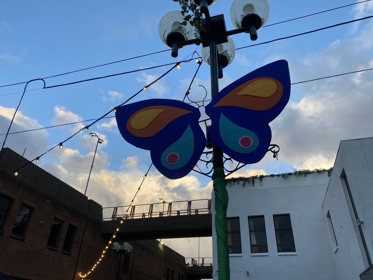 altrinchamhq's tweet photo. The Not So Secret Garden has had a spring makeover 

Love it @stamfordquarter @stutter_twitch 

#altrincham https://t.co/jUAiYEwYg4