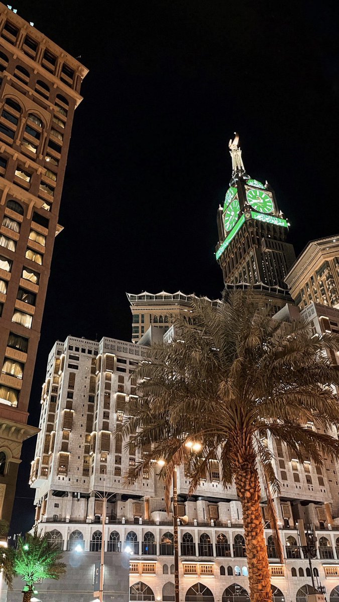 الحمدُلله حمدًا يوازي النِعم ..
الحمدُلله دومًا عند الفرح وحين الرّجاء ..
الحمدُلله كما يُحب ربِي ويرضى .. 
.