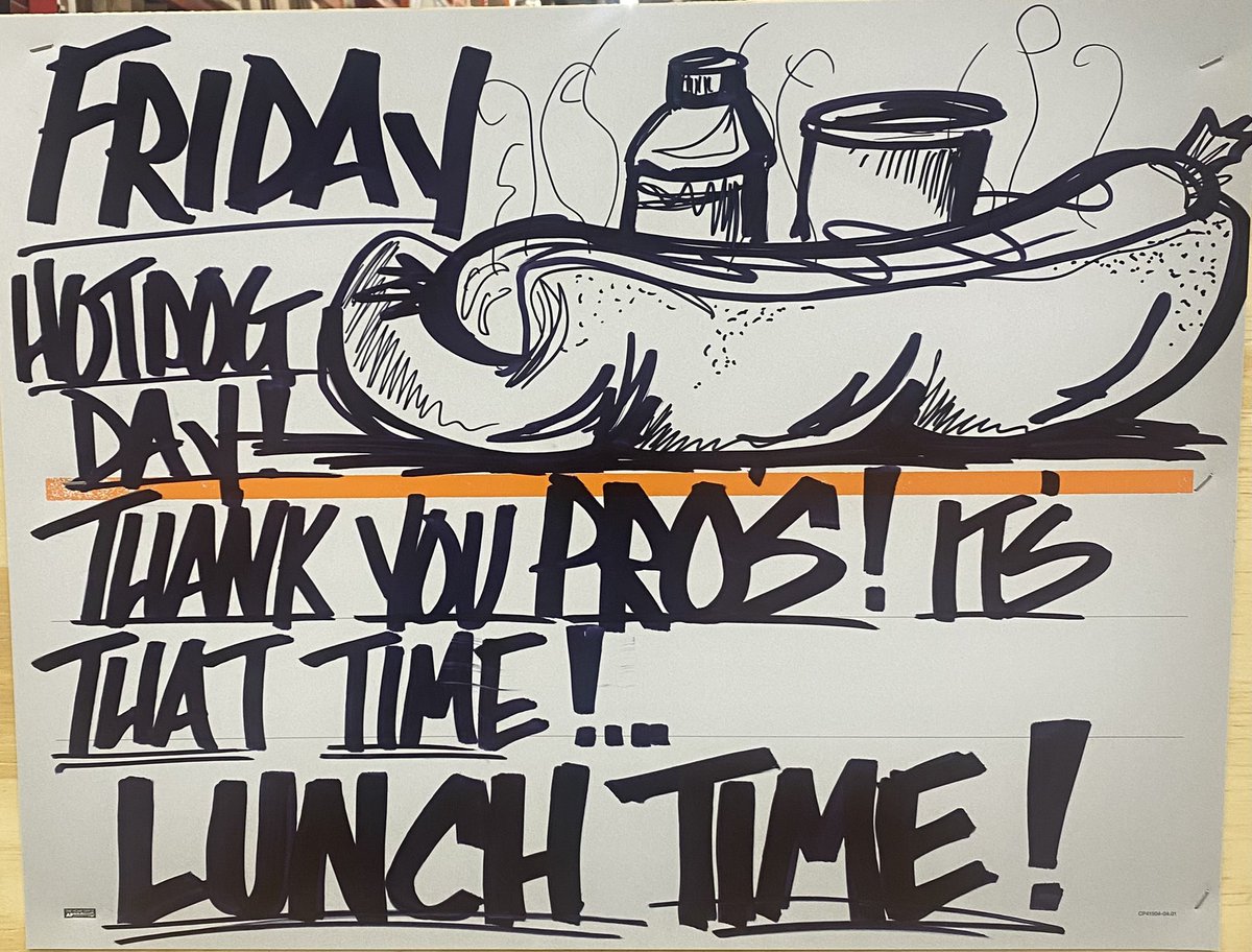 amandazoni's tweet photo. Free lunch for the pros for FriYay! 🌭🌭🌭#prodesk #proappreciation #proextra https://t.co/i97fNHx0J5