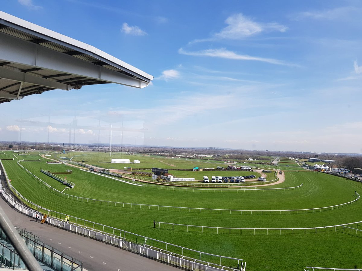 Kappture's tweet photo. 2nd Day @AintreeRaces even busier than the 1st #Hospitality #Tech #Events #RealTimeData #Payments #Cashless #Contactless @TheJockeyClub
Big thanks to our on site team managed @AIexWilson #ExtraMile #RestthoseLegs #StrongUnit https://t.co/2l1KGBlmRh