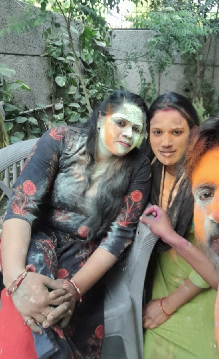 bhabi playing holi hot deavar