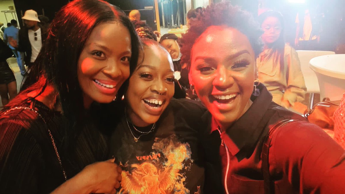 VendaProud's tweet photo. #muvhango #muvhango25celebration #riyahayani https://t.co/cbxY6cZq4D