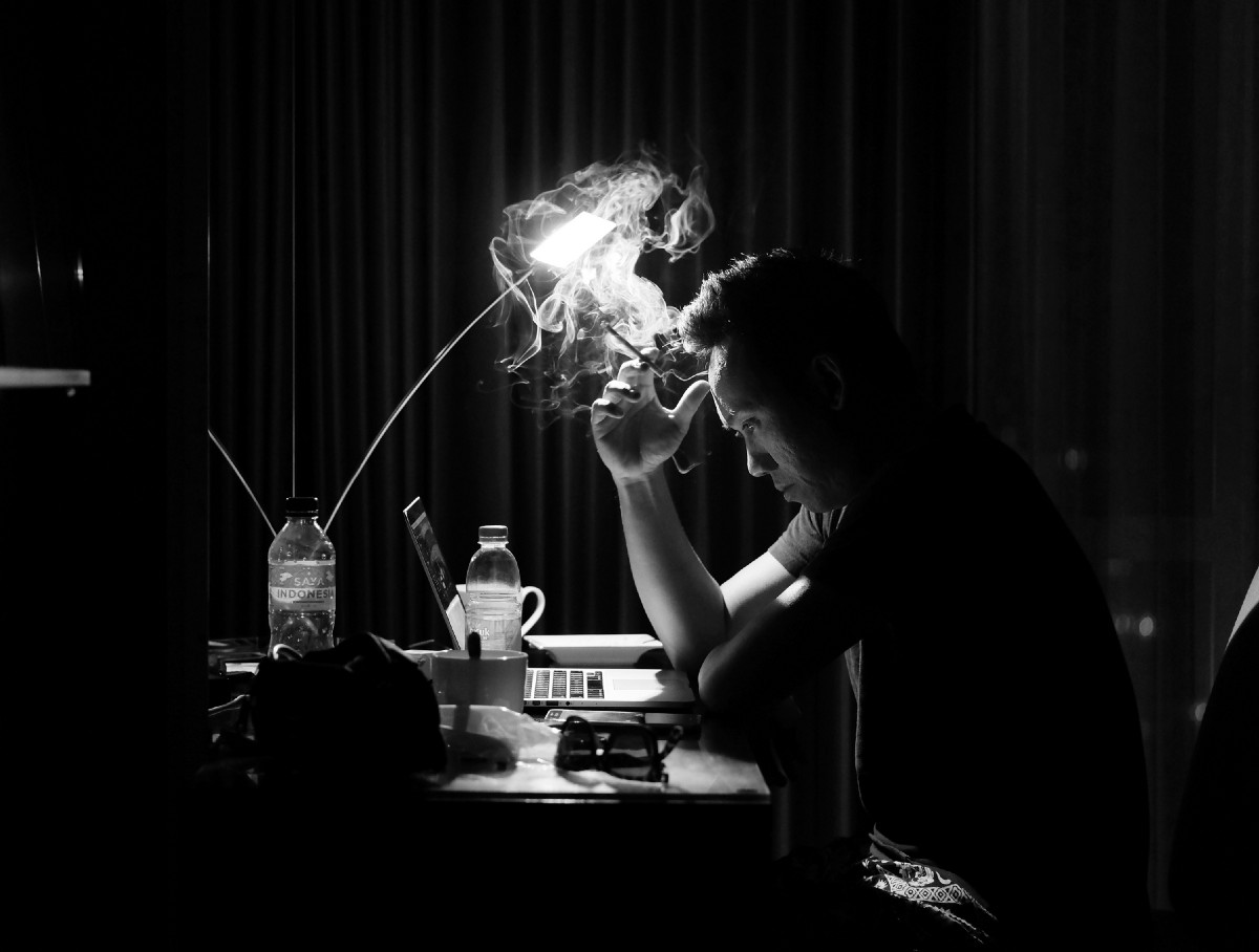 GWriteToLive's tweet image. I’ve been writing online since 2018.

Blogs, social media, short stories... You name it.

But I've been wrong all this time.

— My story —