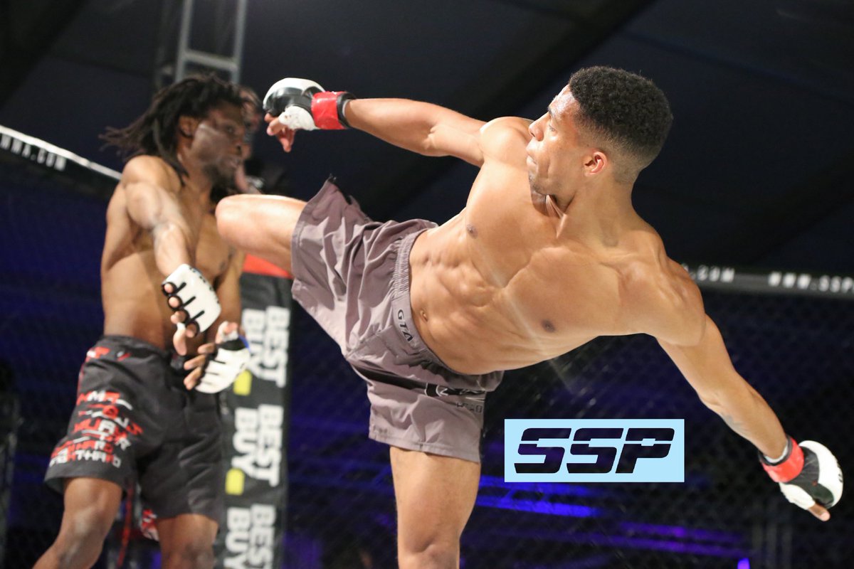 SparStarMMA's tweet photo. Happy Friday!
.
#FaceKickFriday
#Friday
#TonyDiazCervo https://t.co/yIa0VxSUAf