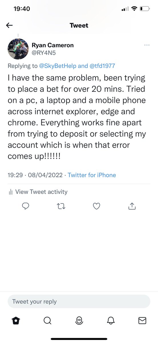 RY4N5's tweet photo. Almost an hour of the error and no help from @skybet or @SkyBetHelp but don’t worry @bet365 were happy to assist me. https://t.co/7Ox2dDChju