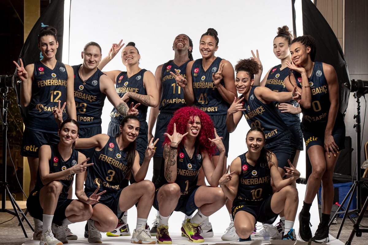 KUPA İÇİN SON BİR ADIM KALDI! 🔥🟡🔵 #EuroleagueWomen