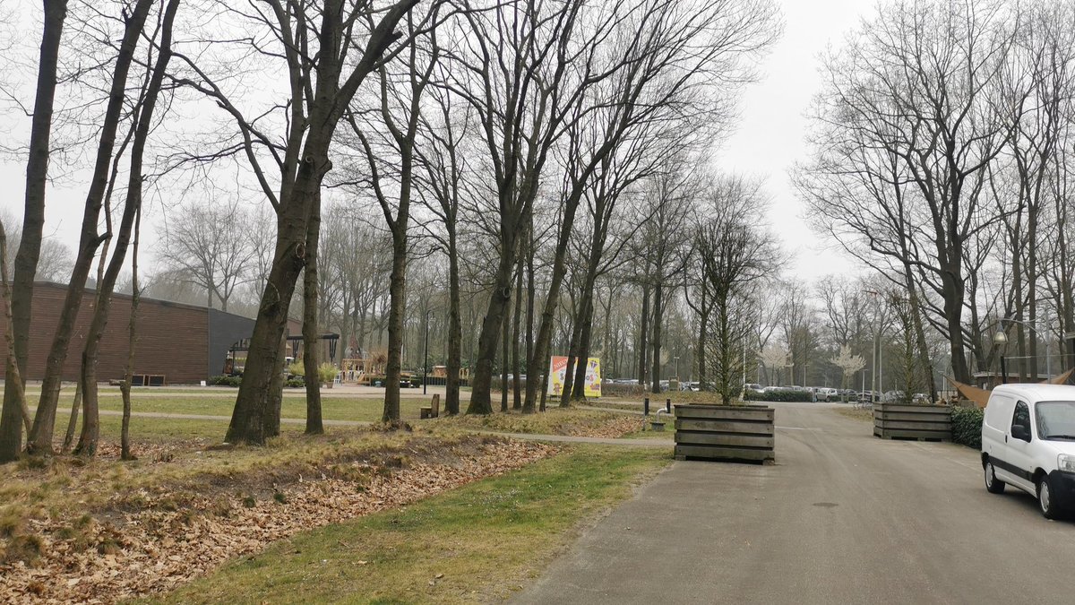 ViewandVision's tweet photo. @Irisvanb1967 @monique114_ Volg verplicht Harde Leerschool. Veel deelnemers daar corona en ik nu dus ook! Gedwongen deelname aan project want anders stopt @Gemeente uitkering! Ben oudste deelnemer, heb peesontsteking gekregen en moest toch op surfival kamp. Nu dus covid19. Krijg geen reiskosten, niks! NSB https://t.co/Cd74aUuniJ