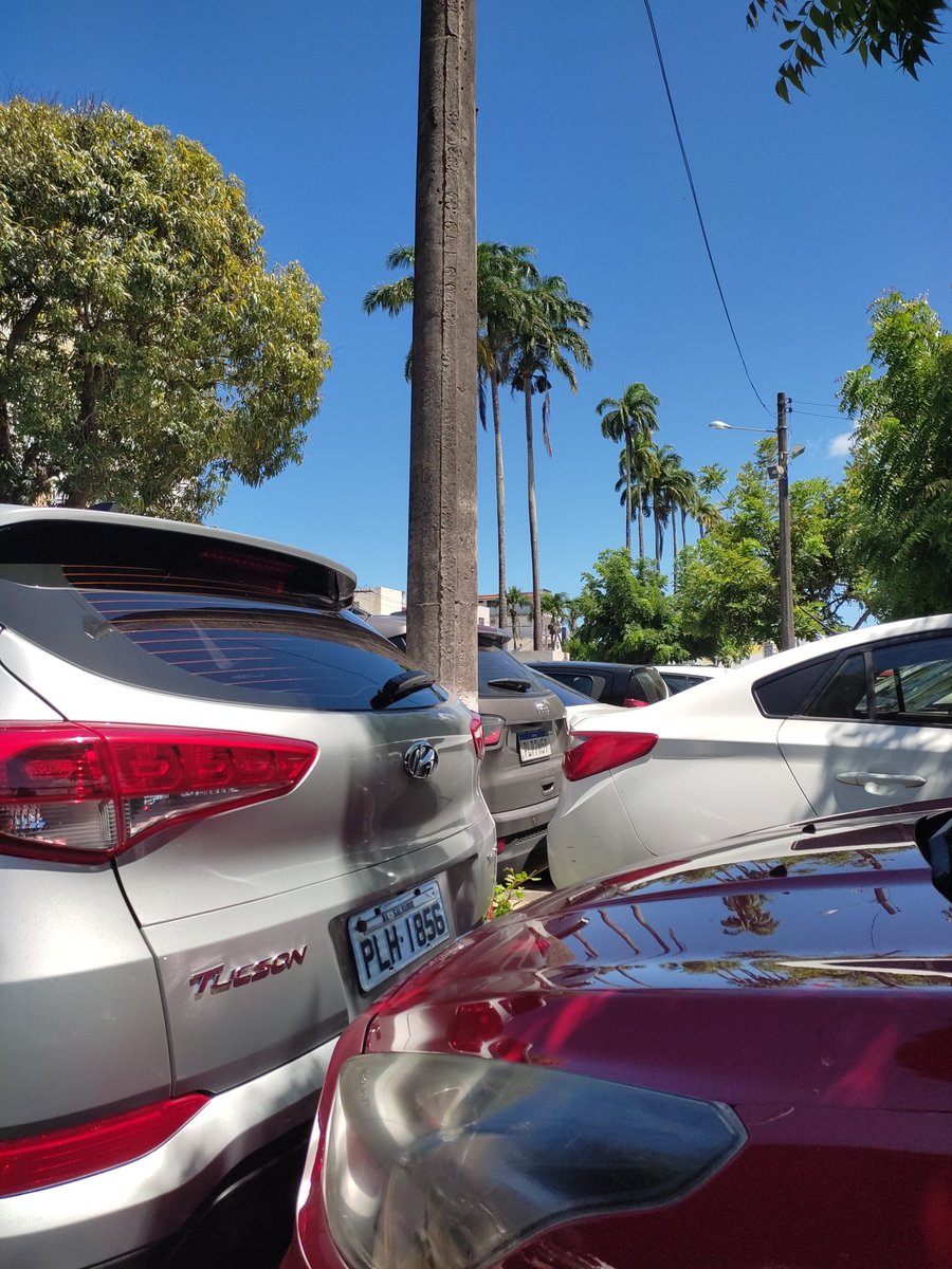 Alguém em Brotas afim de uma lance?