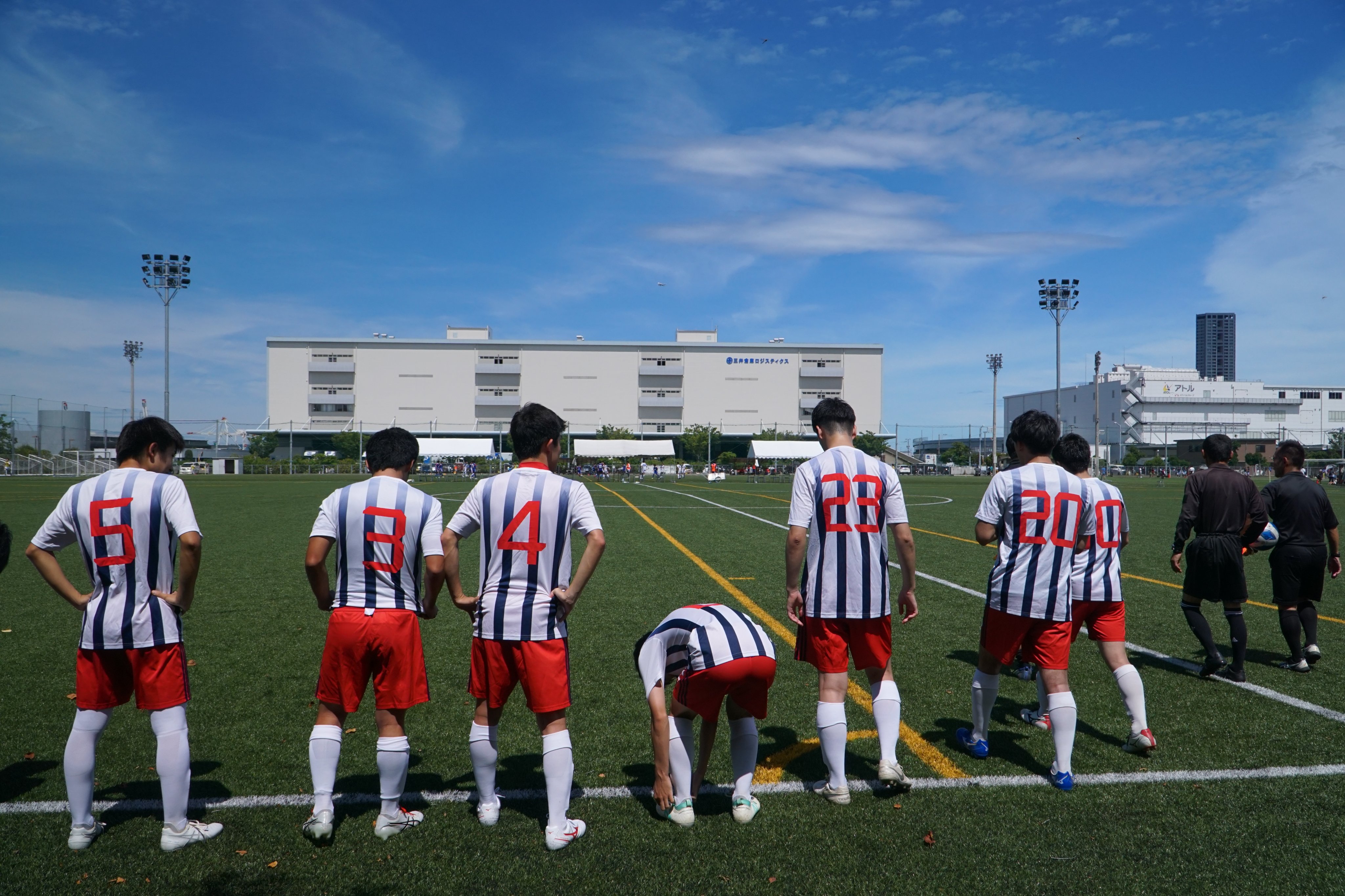 Afc Zephyr Ac Forza 4 17 日 福岡地区社会人ﾘｰｸﾞ1部第2節に向けて 次の選手を緊急募集します Sb1名 Cb2名 Dmf2名 Omf1名 Fw1名 以上7名 5月中無料体験期間 募集期日 4 12 火 中まで Afc Zephyrﾎｰﾑﾍﾟｰｼﾞ お問合せﾌｫｰﾑ より応募お願いします