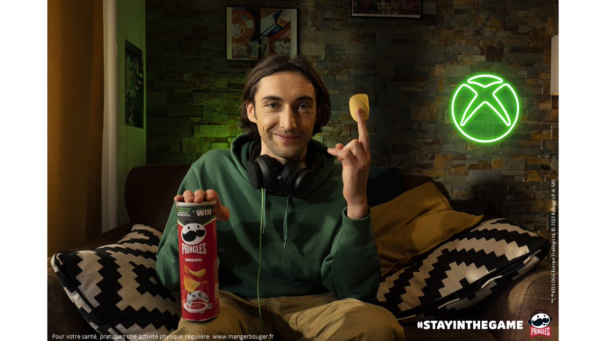 Pringles France tweet media