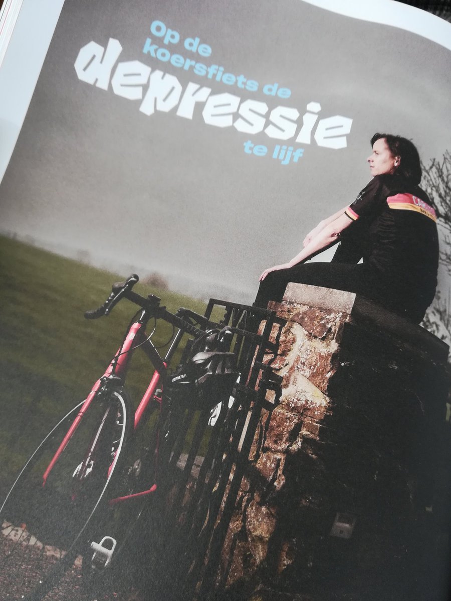 Flandrienne ih hoofd. Fietsporno. Fietsbanden in de nek. Artikel in <a href="/BahamontesMag/">Bahamontes</a> van @AnnDeCraemer nodigt uit haar #hersenorkaan op te snorren #koersfiets #depressie #wielrennen
