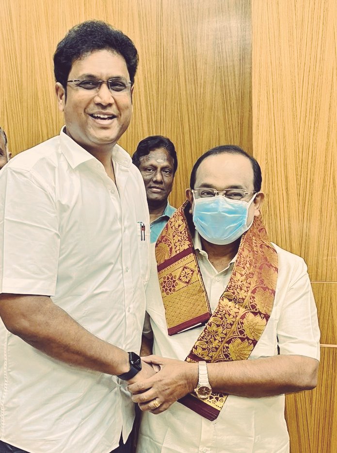 TRBRajaa's tweet photo. "ரேஷன் கடைகளில் இனி சிறுதானியங்கள் விநியோகம் செய்யப்படும்" ! மாண்புமிகு #முதலமைச்சர் மற்றும் மாண்புமிகு அமைச்சர் @r_sakkarapani அவர்களுக்கு நன்றி !!! #Millets #DmkCares #DmkGovt https://t.co/O5z8oyo28U