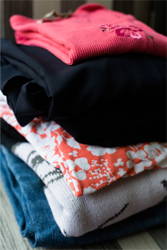 UtahBankers's tweet photo. If you're attending our Women in Banking Conference next Thursday, please consider bringing new or gently-used clothing, blankets, bags or new personal hygiene products to donate to #Exitus, an anti-Human Trafficking organization. #Bankers4Good

https://t.co/iKO1uRoXZ7 https://t.co/Gd45FyBkAn