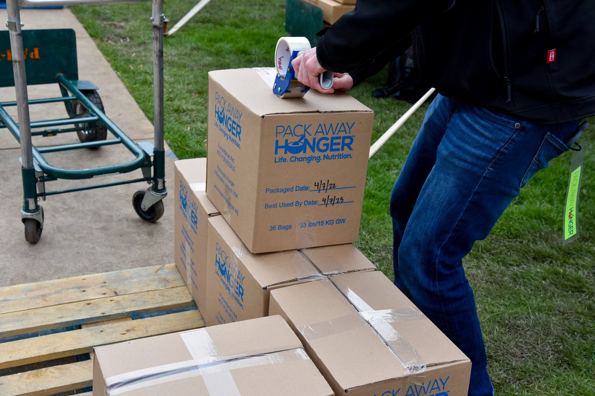 Indiana Dept of Ag (@isdagov) on Twitter photo Yesterday, hundreds of students and volunteers gathered to pack over 55,000 meals to address food insecurity here in our state as well as across the globe during <a href="/PurdueAgWeek/">Ag Week at Purdue</a>'s #HammerDownHunger event. Yesterday, hundreds of students and volunteers gathered to pack over 55,000 meals to address food insecurity here in our state as well as across the globe during <a href="/PurdueAgWeek/">Ag Week at Purdue</a>'s #HammerDownHunger event.