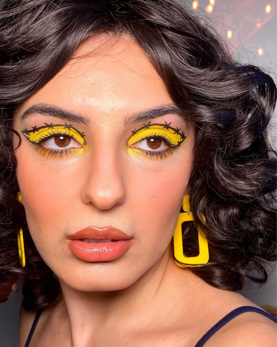 SAMPLE BEAUTY tweet media