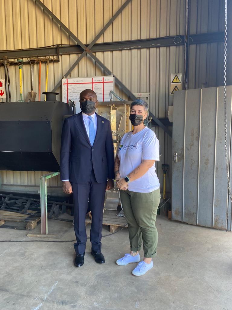 GhanaHighComSA's tweet photo. His Excellency Charles Owiredu  and his team, on 5th April 2022, met with the the CEO of DRYERS FOR AFRICA, Ms. Catherine De Villiiers in the city of Mbombela in Mpumalanga. https://t.co/Yt6JWvToeR