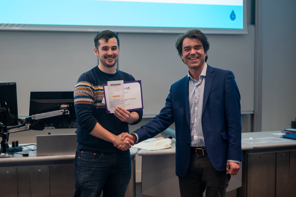 Tribouk_Conf's tweet photo. Congratulations to the winners of TriboUK's poster competition! #tribouk https://t.co/Xrlwu4wR9N