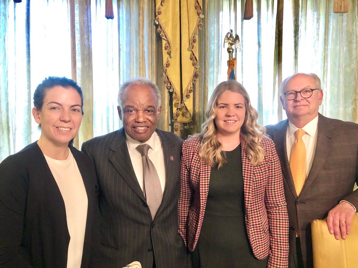 GSAHQ's tweet image. ATLANTA,GA – GSA member and staff enjoyed pro-patient discussion with U.S. Rep David Scott, D-GA13, at his historic home in Inman Park. Rep. Scott, who faces a tough re-election challenge in the primary, is appreciative of the ASA-PAC’s continued support for his work in Congress.