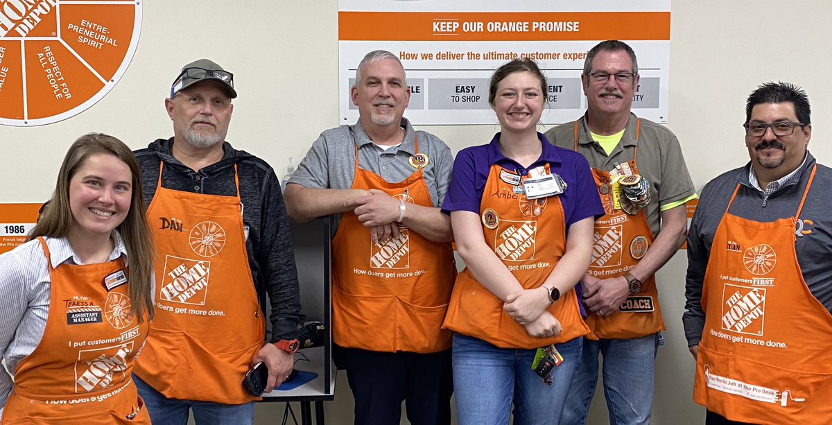 We worked on QuoteCenter and Pro training on Thursday at 1407!  What an awesome team to work with yesterday.  Keep up the hard work!