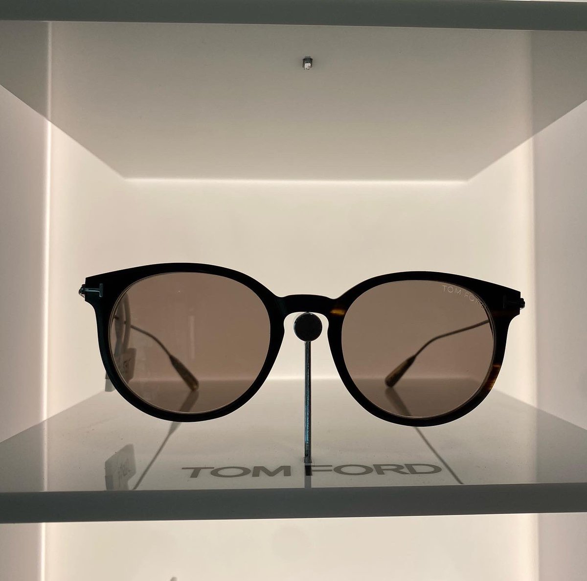 SilverbergOptic's tweet photo. Special Edition Tom Ford Buffalo Horn and Titanium sunglasses now I’m store.
These are part of the beautiful Private Collection with one off custom tints.
#sosilverberg #silverbergopticians #tomford #liverpool https://t.co/nFSCmbrdKq