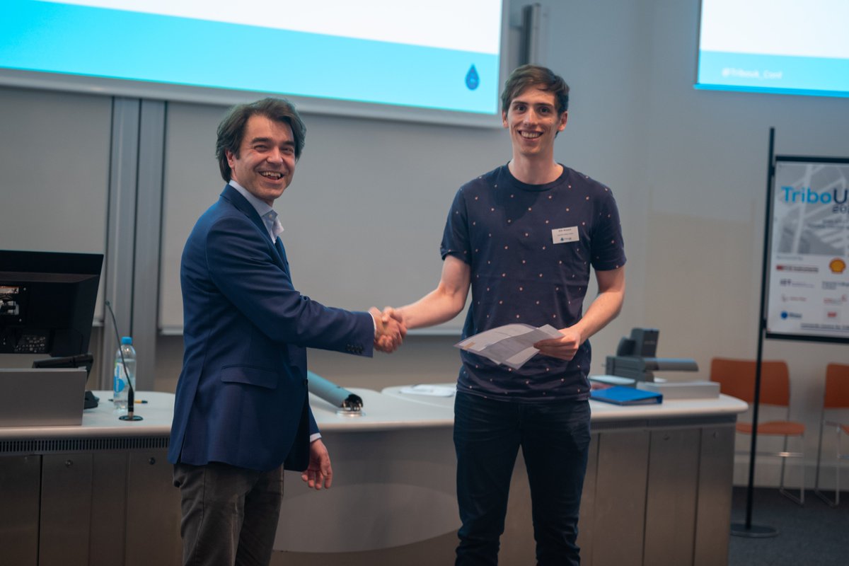 Tribouk_Conf's tweet photo. Congratulation to the winners of TriboUK's presentation competition! #tribouk https://t.co/7H72LugqWC