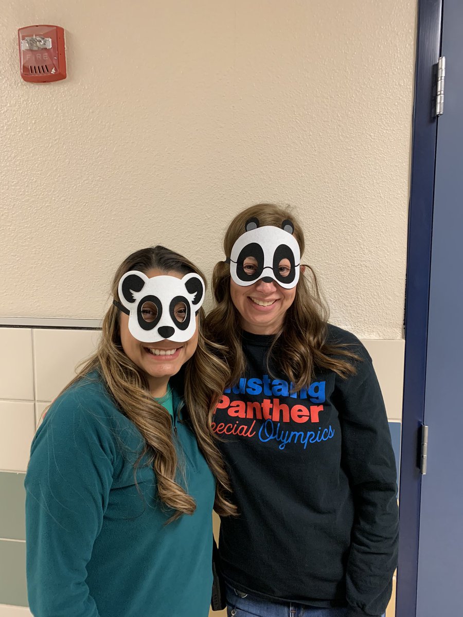 Christa Moore tweet media