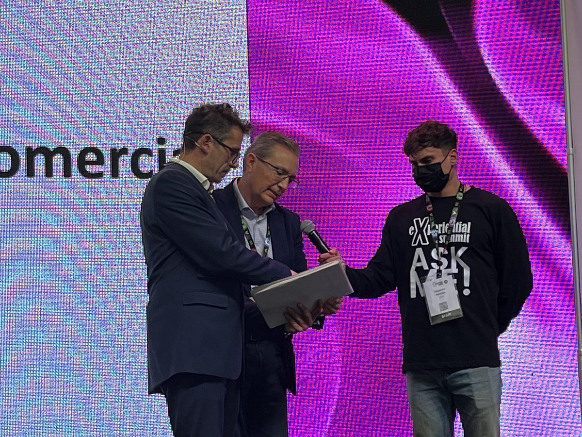 AsocFeriasEsp's tweet photo. 🙌 El 6 de abril participamos en la entrega de los #PremiosEmporia en #experientialsummit en Madrid, por ser parte del jurado
👏 Enhorabuena a los premiados. Las obras presentadas han tenido un gran nivel
https://t.co/0m3VNuc5Mg
#AsocFeriasEsp #Veredictas @grupoeventoplus https://t.co/XRFprdpxcL