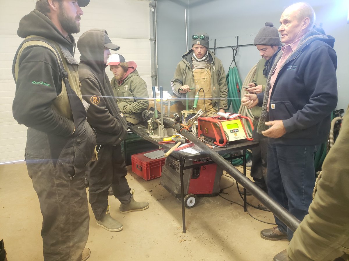 thurman_coker's tweet image. HDPE fusion and fittings training yesterday for the turfies with D. Edward Clark. Don't go out breaking stuff just so you can fix it now though 🙄. Thanks @harcofittings for supplying the compressions for the class. #RFC #knowledgeispower  @CooperTurf @parkus03 @David__Merritt