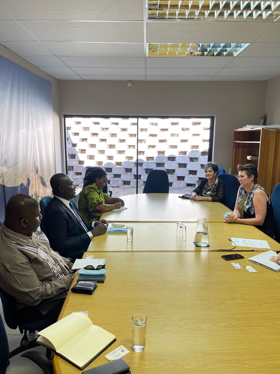 GhanaHighComSA's tweet photo. Mission's Delegation headed by H.E Charles Owiredu on 7th April 2022 met with the President of Kruger Lowveld Chamber of Business and Tourism (KLCBT), Sandra Jacobs and her team in the city of Mbombela in Mpumalanga. https://t.co/J1XkLEAHin