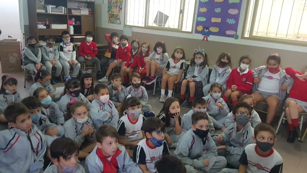 ComplejoEdu's tweet photo. NIVEL PRIMARIO
En el día mundial de la Salud, los estudiantes de 2° grado A y B de nuestra #primariaRubénDarío recibieron la visita de una doctora, especialista en pediatría. 
#salud #pediatria #educación #conelmismoamordesiempre #ComplejoEducativo https://t.co/AwTsryAL5k