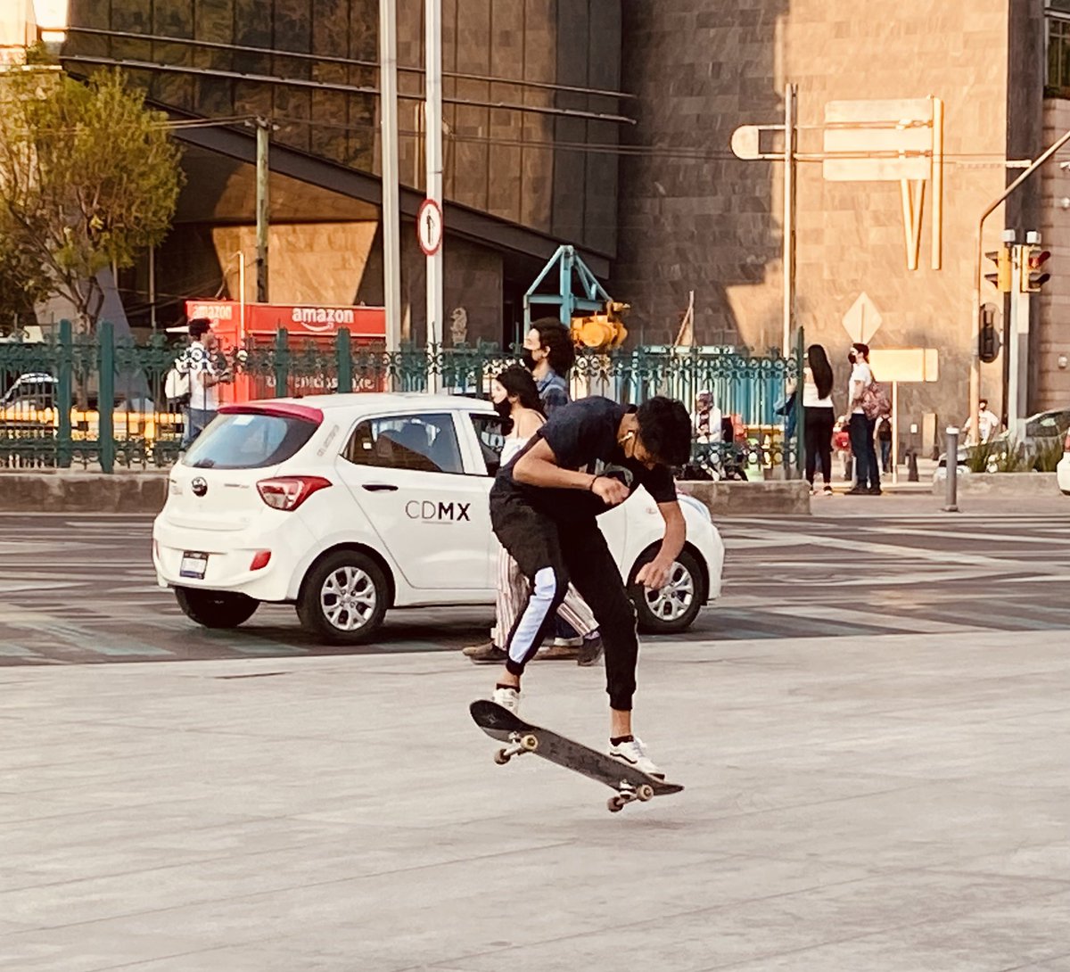 Joslimag's tweet photo. #streetphotography #skateboarding #méxico https://t.co/craXH97Rza