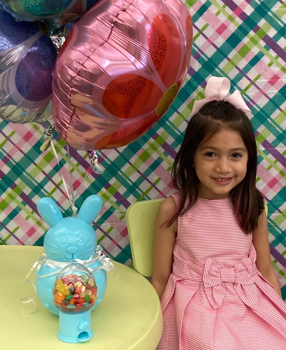 KinderKiddosABC's tweet photo. My “kiddos” are hopping into room 114 ❤️ 
#LBtogetherwecan 
@lbpsbilingual https://t.co/rCeBxTUwHg