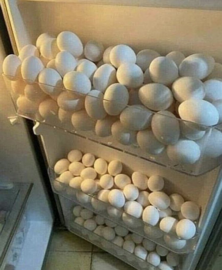 Pääsiäinen lähestyy. Olen valmis 😊 #pääsiäinen #kananmuna